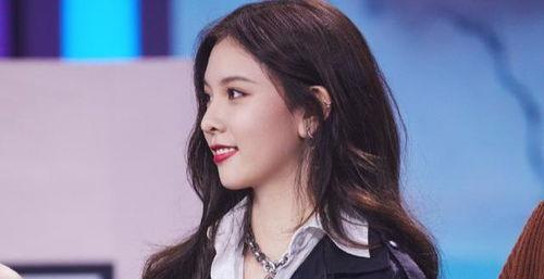 宋妍霏工作室最新爆料图片,时尚魅力尽显